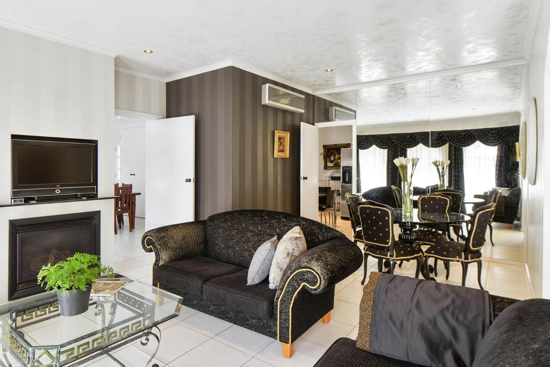 Brighton Rose Villa ภายนอก รูปภาพ