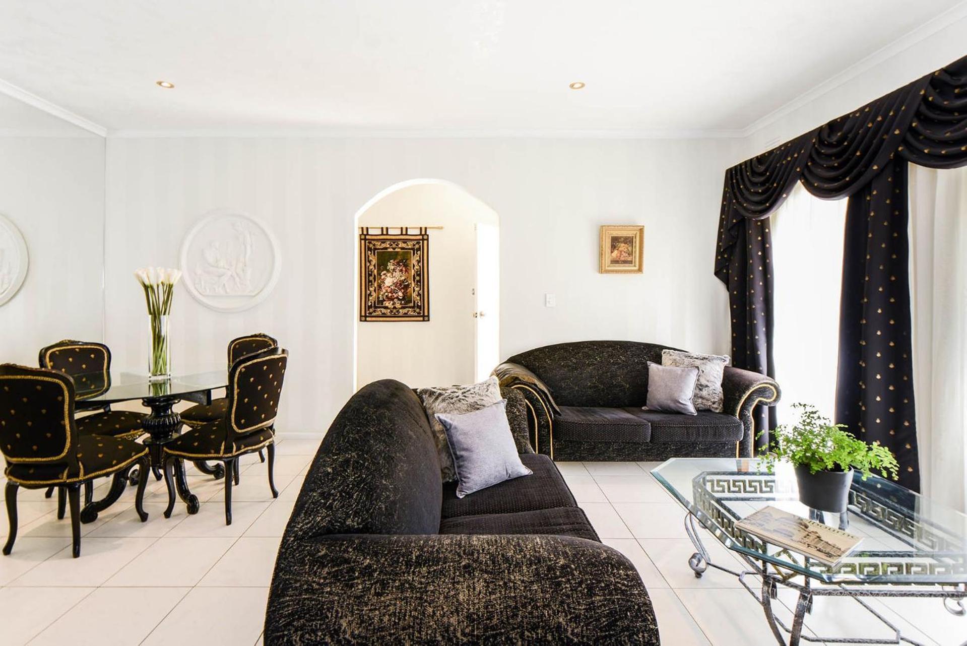 Brighton Rose Villa ภายนอก รูปภาพ